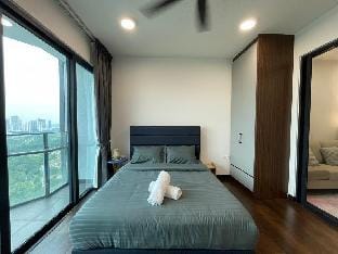 Almas Suites Seaview@26-3 Floor by Minnens Apartment in Johor
