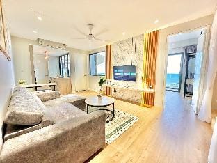 MWHolidayA2613a【Granduer@SeaView】PrivateJACUZZI Apartment in Malacca