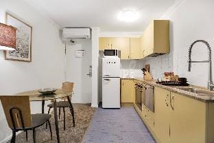 Chique Chippendale Apartment in Sydney