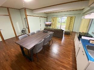 FTH SKY with Large Garden 5 Minutes Walk to Beach Vacation rental in Okinawa Prefecture