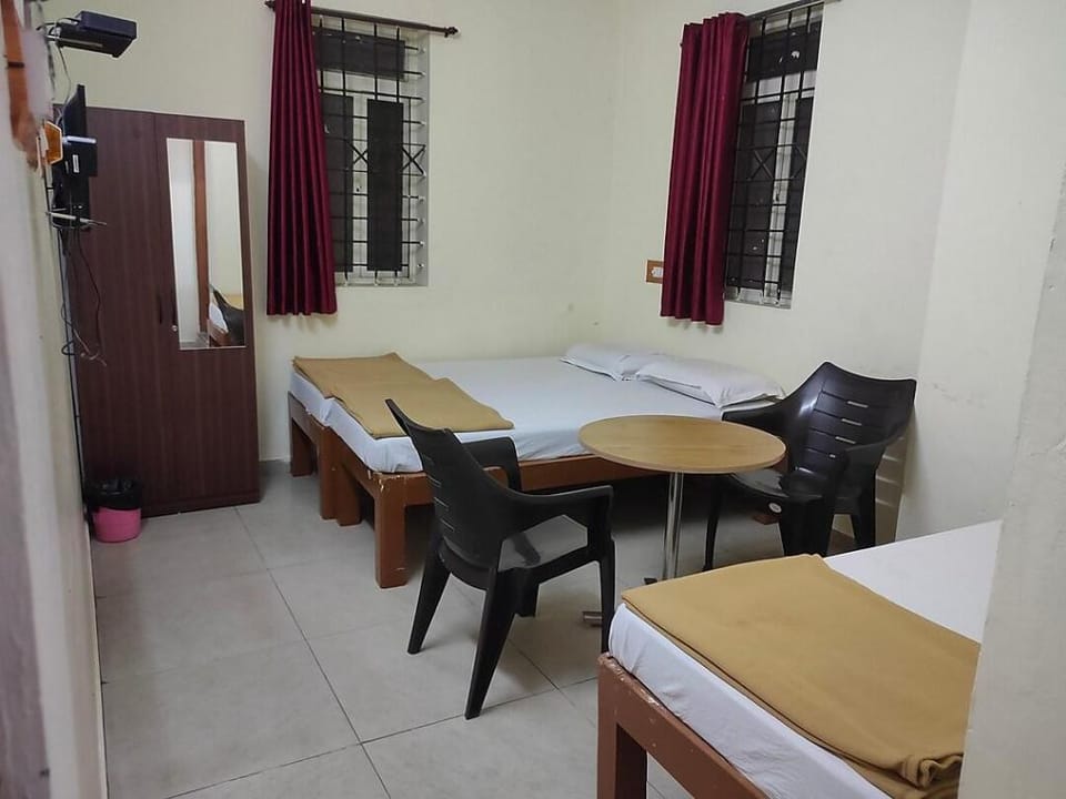 Hotel Sri Shakti Priya Hotel in Karnataka