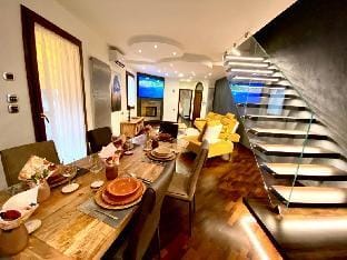Wood Luxury House Wood Luxury House Apartment in Pescara