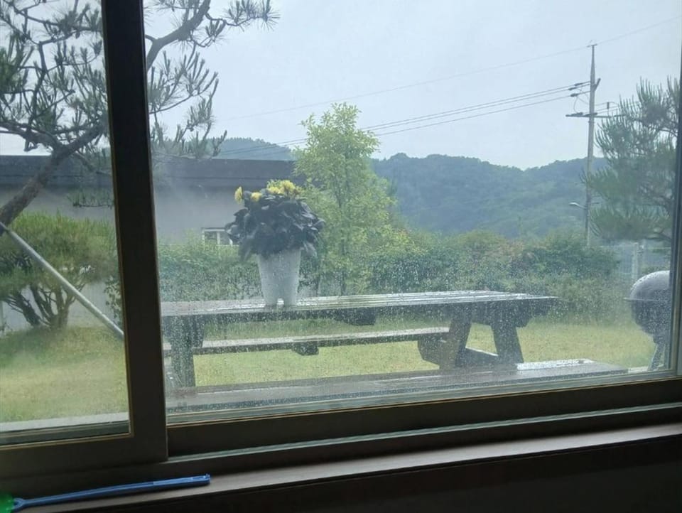 Yeoncheon The Stay and Dot Bed and Breakfast in Gyeonggi-do