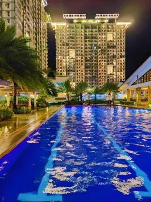 Verdon Parc 2 Bedroom w/ 2 Balcony Vacation rental in Davao City