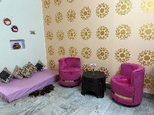 Kant kutir Apartment in Varanasi