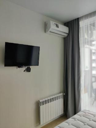 Уютная новая студия с видом на море Apartment in Batumi