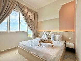 Sea View Amber Cove Melaka/2BR 5Pax/ WiFi Pool Vacation rental in Malacca