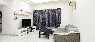 Equine Park Landed Homestay near MAEPS Putrajaya Vacation rental in Selangor, Malaysia