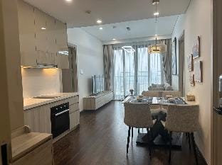 Milan Housing- Masterise 2brt Vinhome Smart City  Apartment in Laos