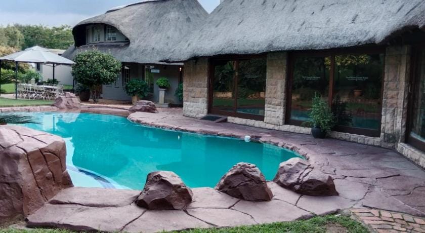 North Haven Country Estate Hotel in Roodepoort