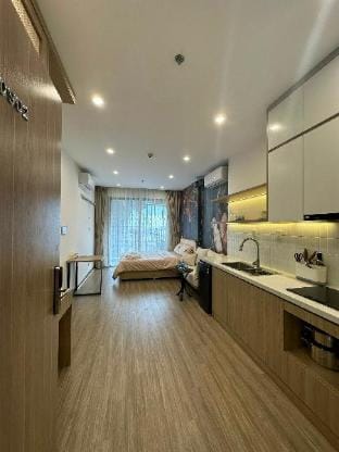 Milan Housing- Vinhome Smart City studio tropical Apartment in Laos