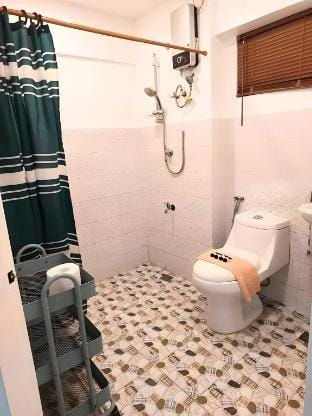 affordable 2 bedroom loft style at Fort Victoria Apartment in Makati