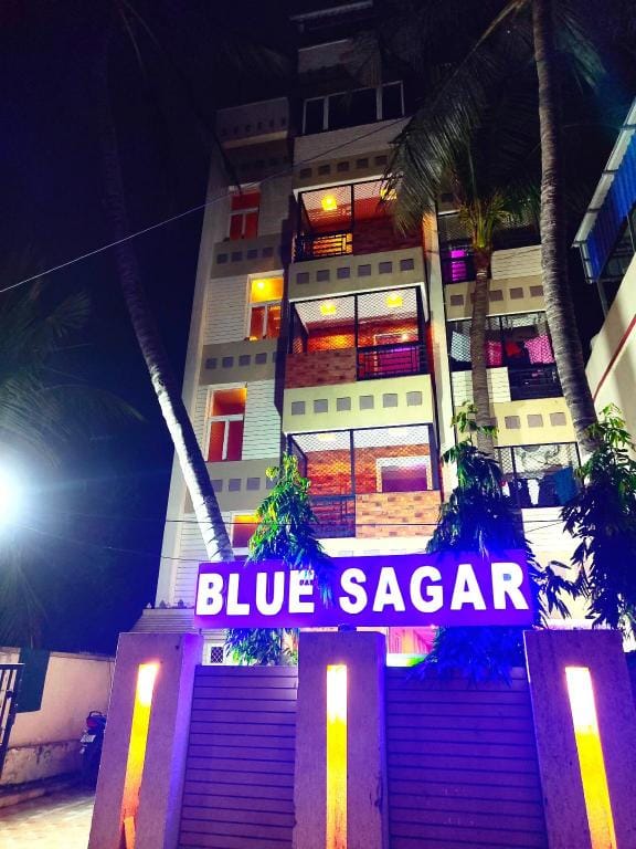 Goroomgo Blue Sagar Near Golden Beach Puri Hotel in Puri