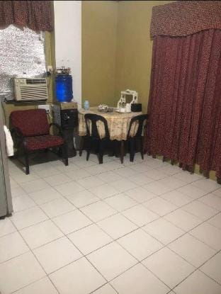 Staycation Johnfonz Bldg. Proj.8 Q.C Apartment in Quezon City