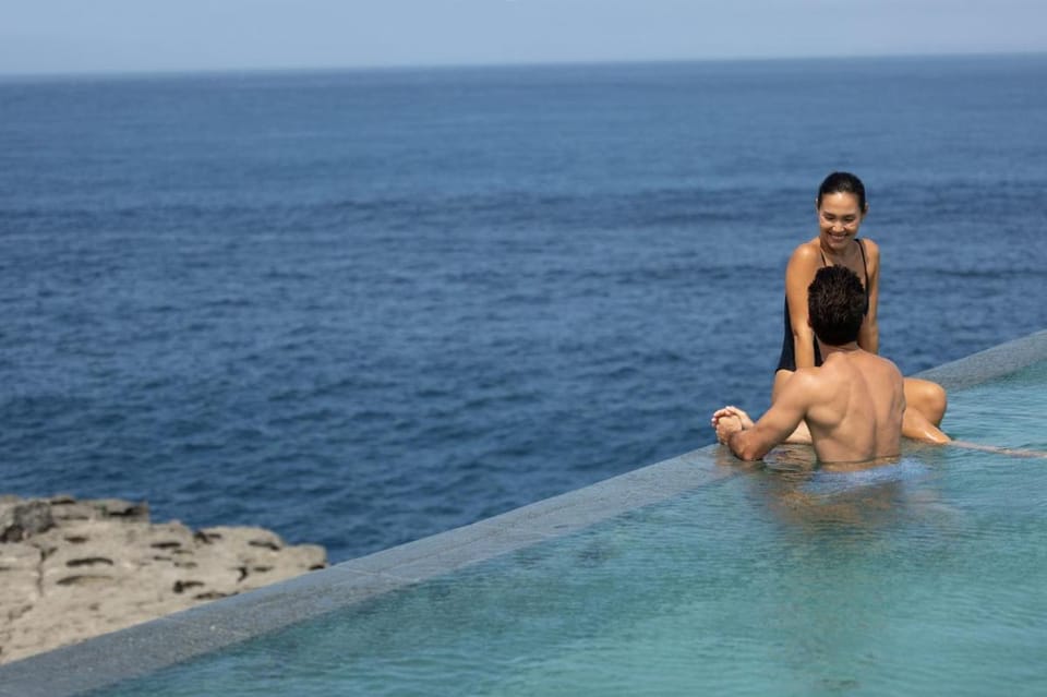 ARNA Suites and Ocean Lounge Luxury tent in Nusapenida