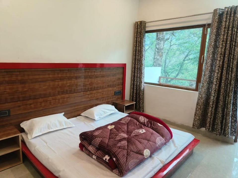 Shivanya Resort Hotel in Uttarakhand