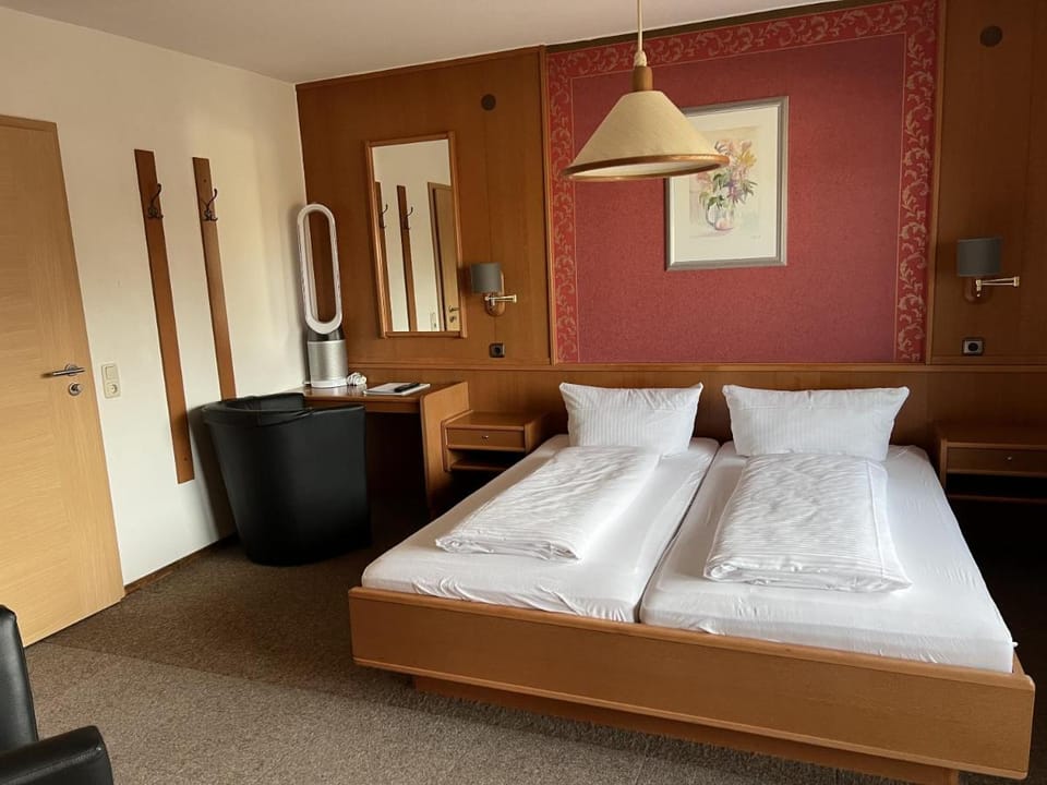 Hotel Wettlaufer - 3 Sterne S - sky - Hotel in Hesse