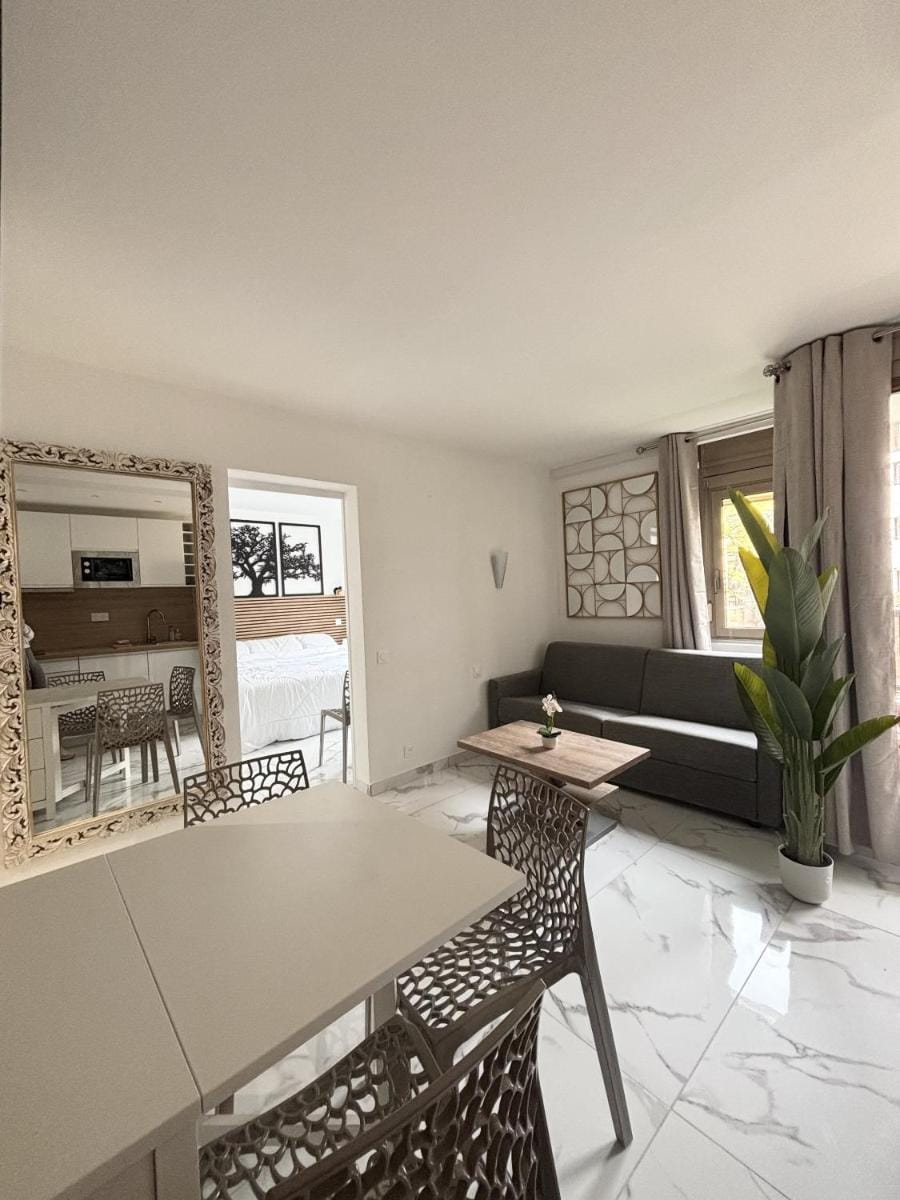 Residence Graziella Appartement 109 Apartment in Antibes