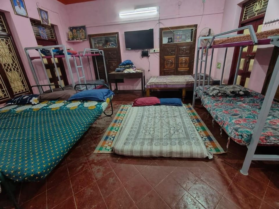 Murugan Guest House Hotel in Tamil Nadu