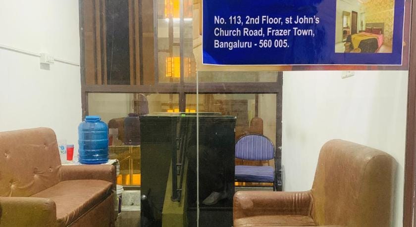 Lexus Lodge Bed and Breakfast in Bengaluru