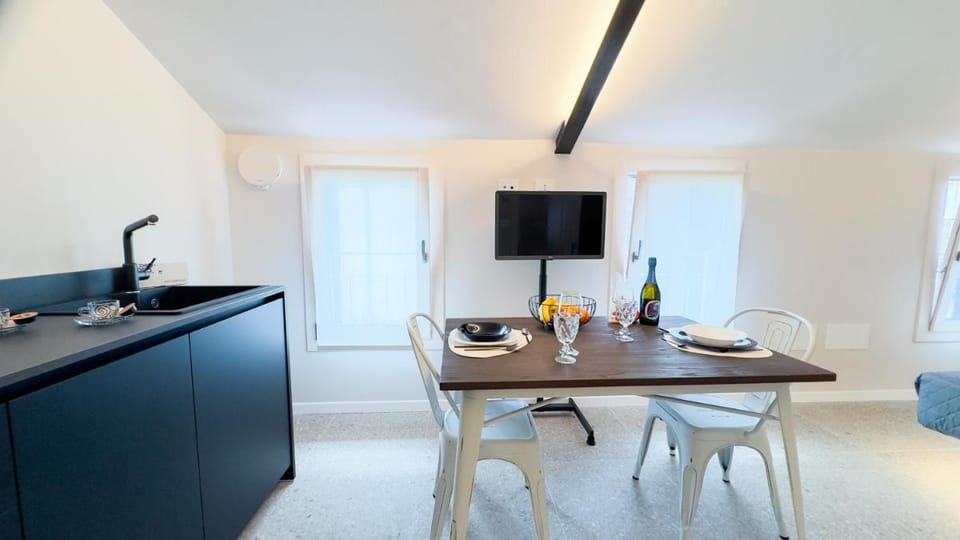 Graceful Apartments Hell Apartment by Ca-Sa Check Apartment in Chioggia