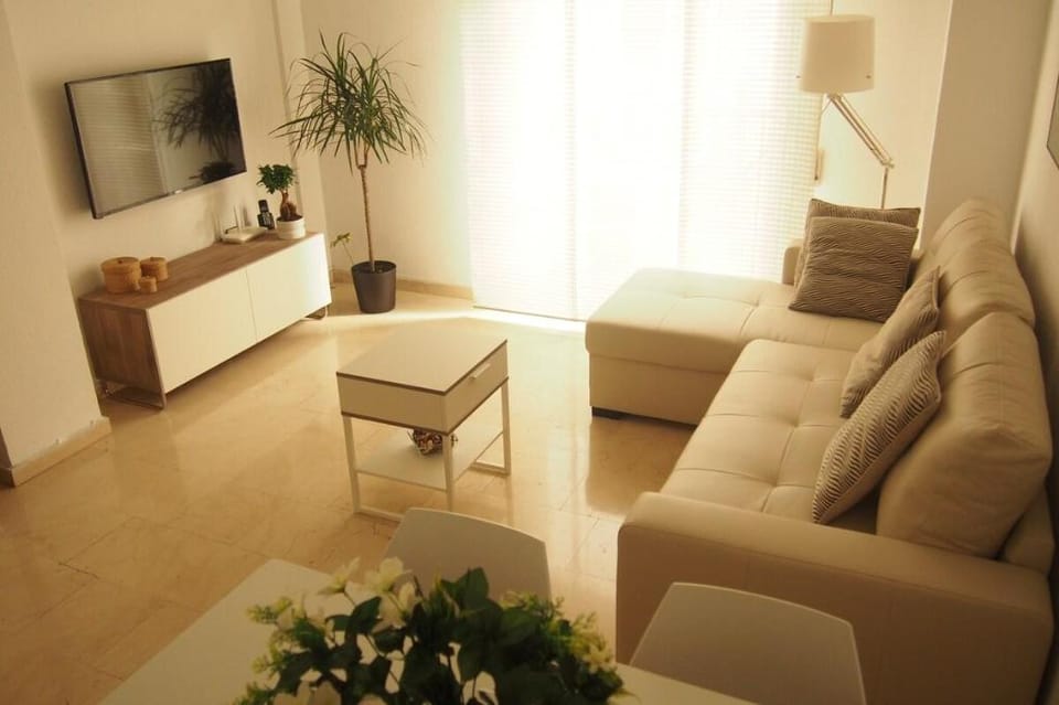 Vero GRANADA Centro   PARKING in the same building Vacation rental in Granada