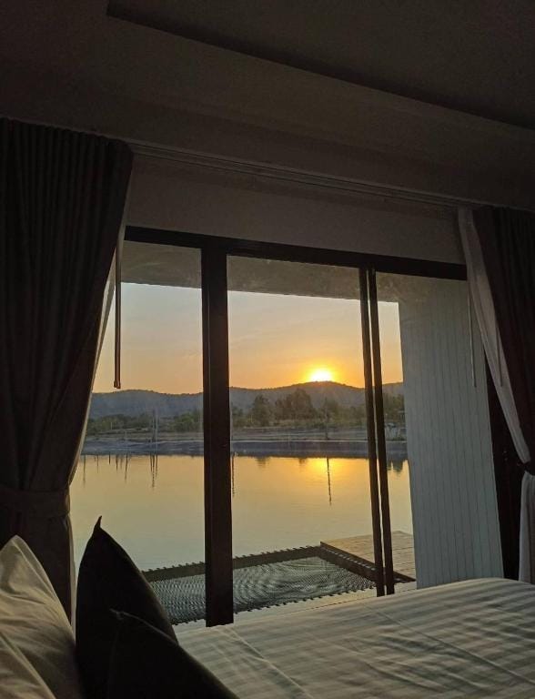 Baanta Villa - บ้านตาวิลล่า จันทบุรี Villa in Thailand