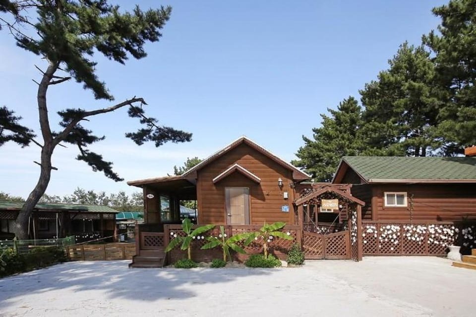 boryeong hiddenvillage dokchae poolvilla Vacation rental in South Korea