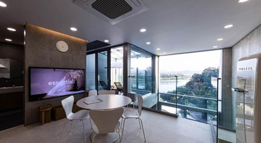 Yeoncheon Bell 37 Pool Villa Bed and Breakfast in Gyeonggi-do