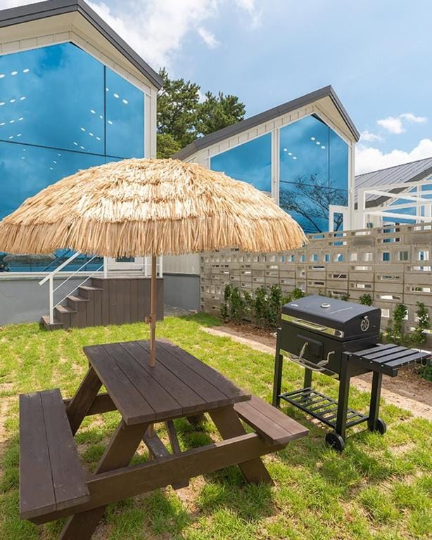 Taean Momo's Sea Pool Villa Bed and Breakfast in South Korea