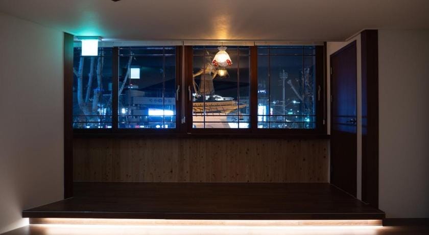 Yeosu Gwangjangdaek Bed and Breakfast in South Korea