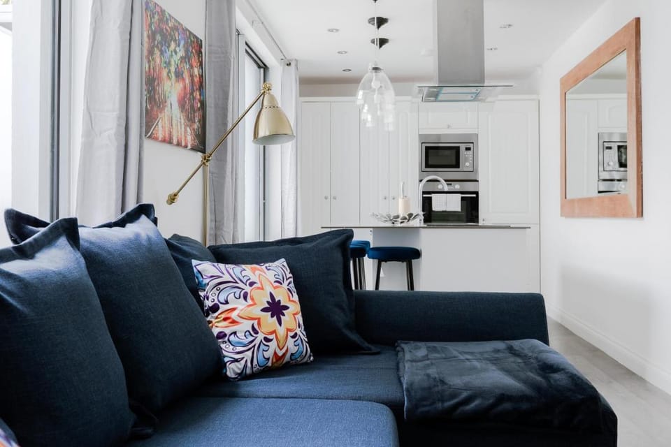 Wonderful Apartments near Portobello Road Apartment in City of Westminster