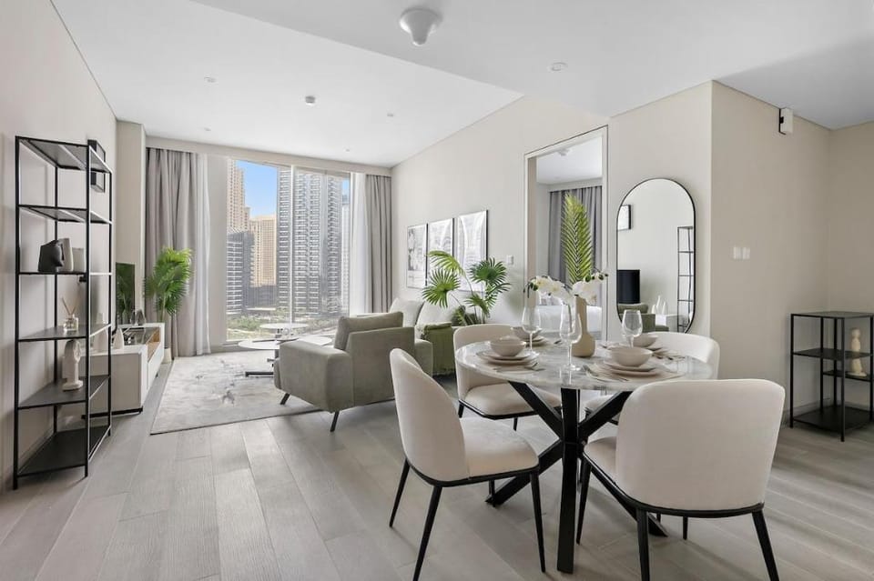 Condor Marina Star 1BR, Full View of  Marina Apartment in Dubai