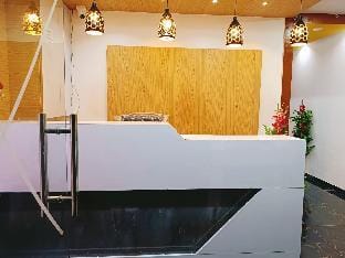 Hotel Maan Palace  Apartment in Vadodara