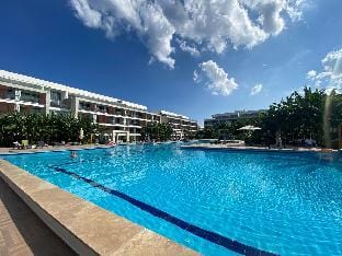 Courtyard Long Beach Holiday Resort, iskele Apartment in Famagusta District