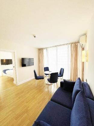 Orbi City sea view 33.66 Apartment in Batumi