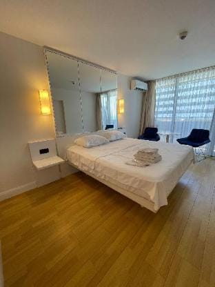 Orbi City sea view 41.16 Apartment in Batumi
