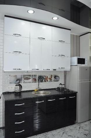 Studio "Black-White" Apartment in Batumi