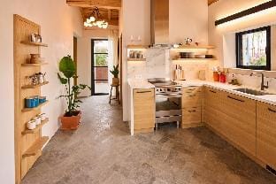 A Traditional Stone Cottage Vacation rental in Occitanie
