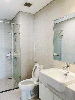 2Br Vinhomes Skylake Apartment in Laos