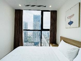 1Br Vinhomes Skylake Apartment in Laos