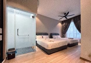 8-10 PAX PENTHOUSE MELAKA 3 BEDROOMS 2 CARPARKS  Apartment in Malacca