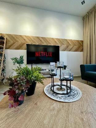 TrxKlccPavVelo | MrtLrt | 13PAX | 4R2B | (F)4CPark Apartment in Federal Territory of Kuala Lumpur