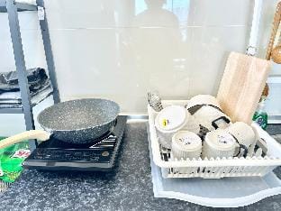 SB 1-10Pax Sky Pod Puchong 2Room IOI Mall LRT WiFi Vacation rental in Subang Jaya