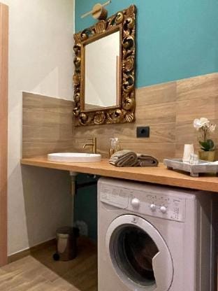 Gold Luxury Home Apartment in Menaggio