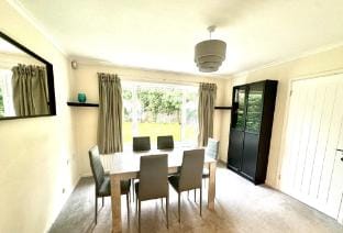 3 bedroom, spacious home, large garden Vacation rental in England