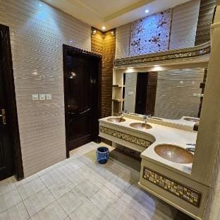 استراحة السلطانه Vacation rental in Medina