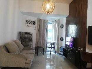 Condo unit in Grand Riviera 1BR ROOM US EMBASSY Apartment in Manila City