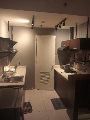 Condo unit in Grand Riviera 1BR ROOM US EMBASSY Apartment in Manila City