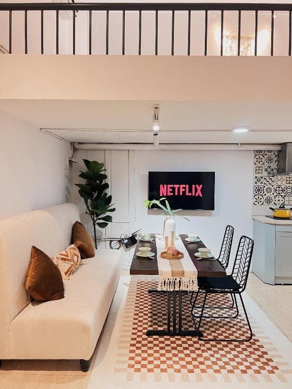Clay House | Hanoi Old Quarter/Church/HoanKiemLake Apartment in Hanoi